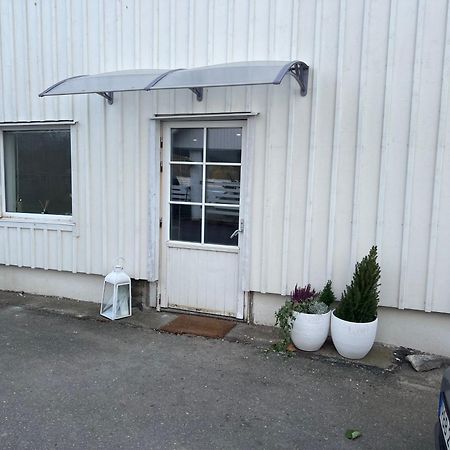 Johannas Ranch Lgh Ovan Stallet Kullavik Exteriér fotografie